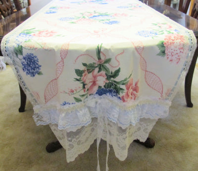Hydrangea Bouquet Floral Table Runner Tablecloth - OOAK - Vintage Style Shabby 30